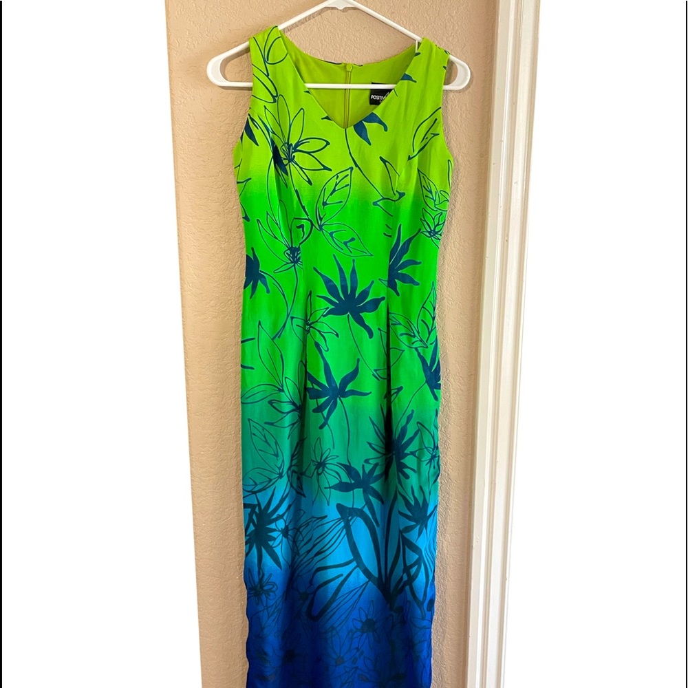 Sleeveless Green-Blue Floral Dress